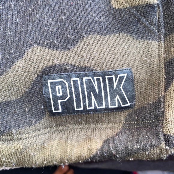 Camouflaged jacket - Picture 3 of 3